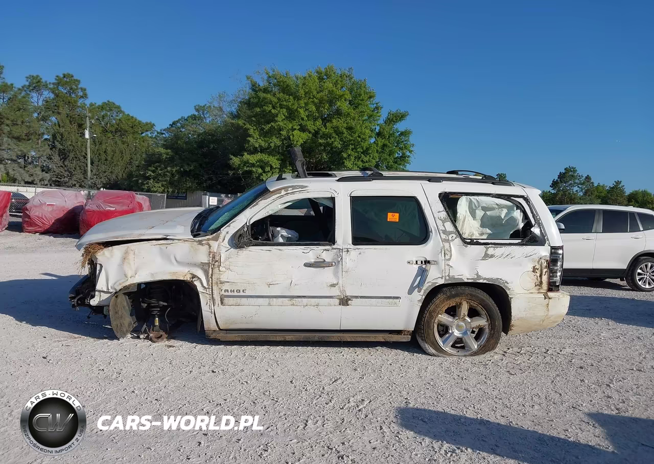 2010 Chevrolet Tahoe Ltz VIN:1GNUCCE07AR222283 - 15