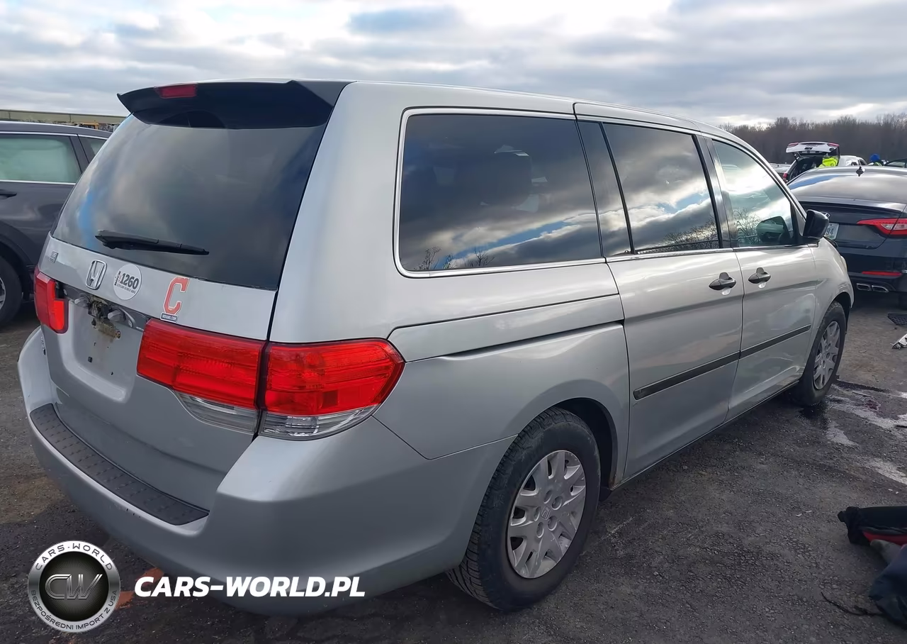 2010 Honda Odyssey Lx VIN:5FNRL3H20AB100222 - 4