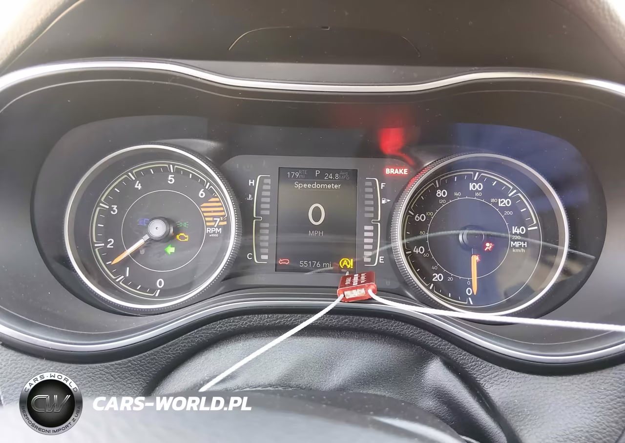 2019 Jeep Cherokee Latitude 4X4 VIN:1C4PJMCB6KD311394 - 7
