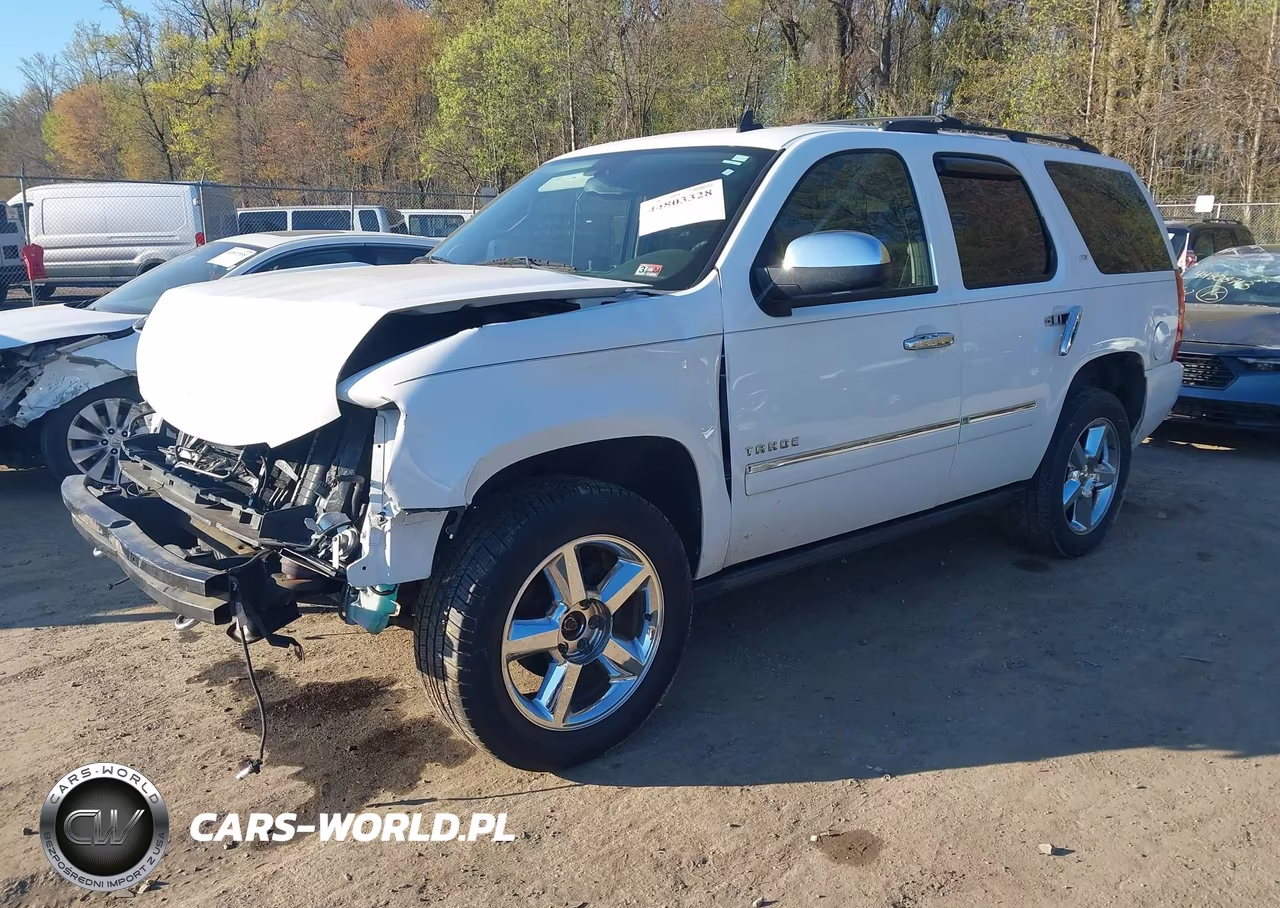 2011 Chevrolet Tahoe Ltz VIN:1GNSKCE04BR228389 - 2