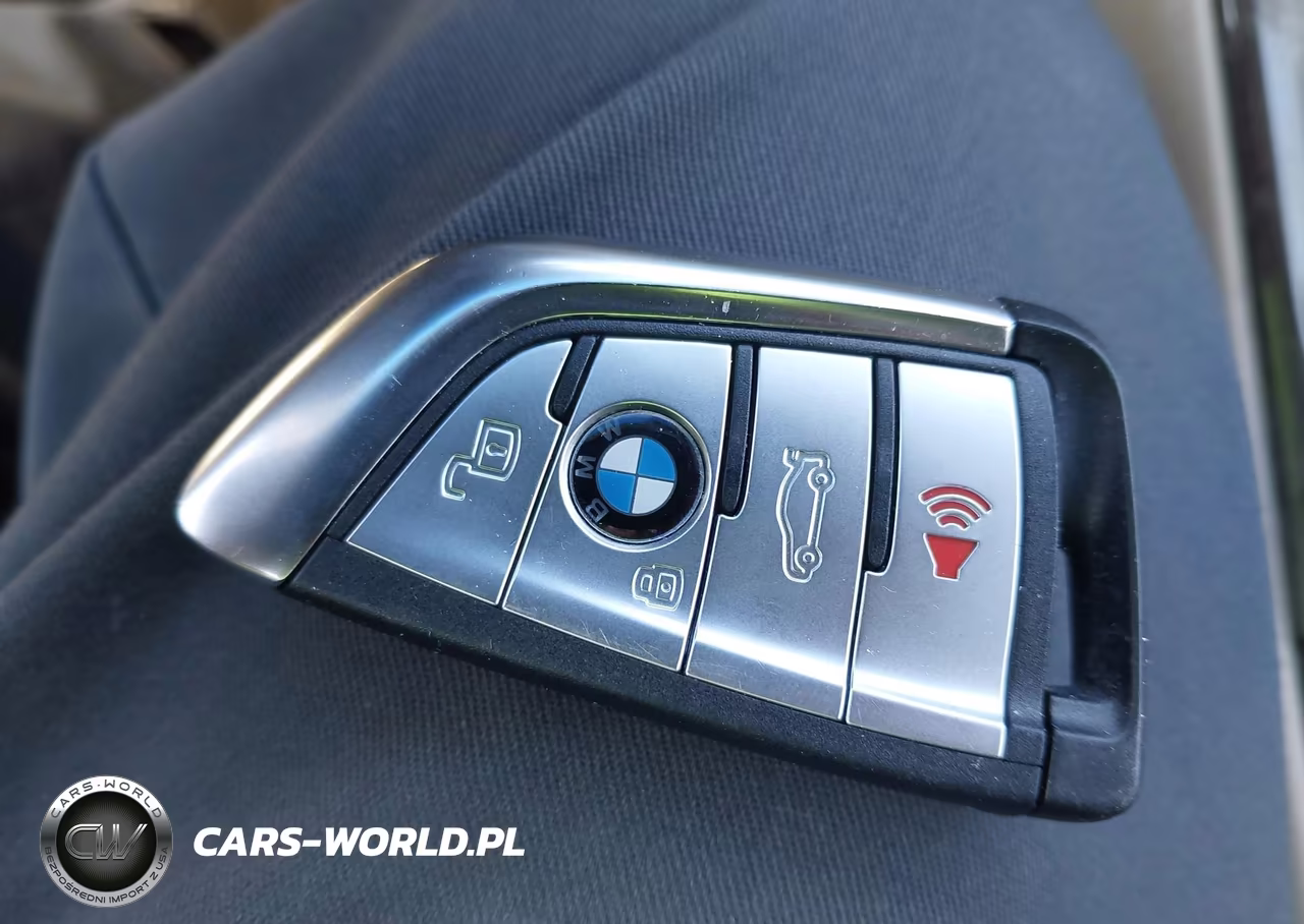 2019 BMW X5 xDrive40I VIN:5UXCR6C54KLL25554 - 11
