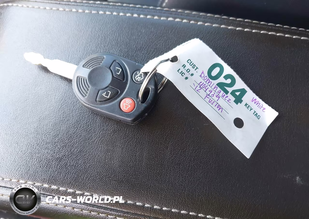 2012 Ford Fusion Sport VIN:3FAHP0KC4CR236358 - 10