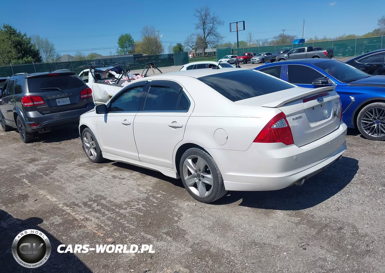 2012 Ford Fusion Sport VIN:3FAHP0KC4CR236358 - 3