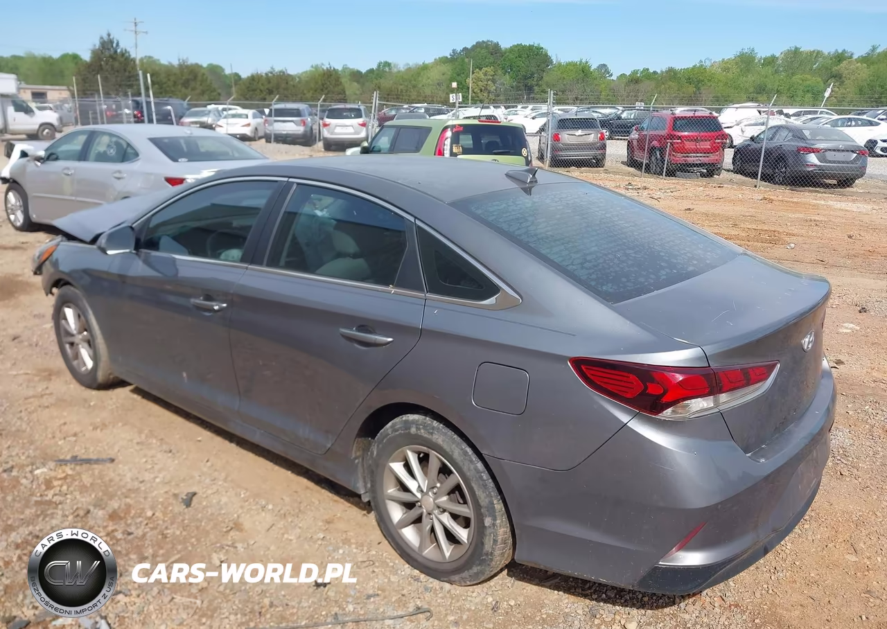 2019 Hyundai Sonata Se VIN:5NPE24AF0KH740275 - 3
