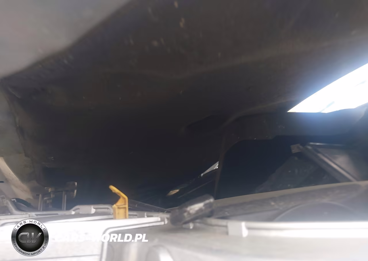 2018 Ford Focus Se VIN:1FADP3F25JL275960 - 10