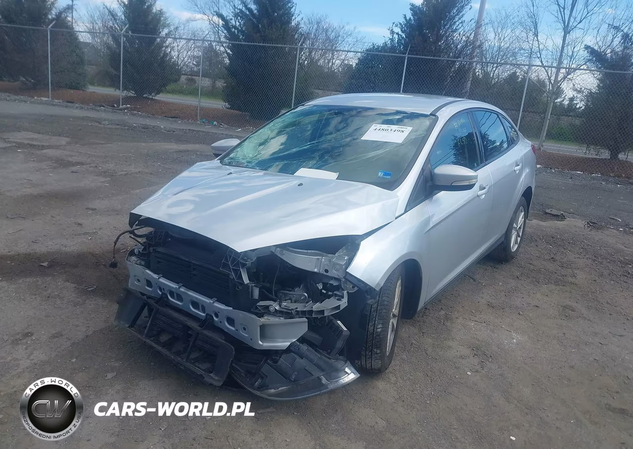2018 Ford Focus Se VIN:1FADP3F25JL275960 - 2