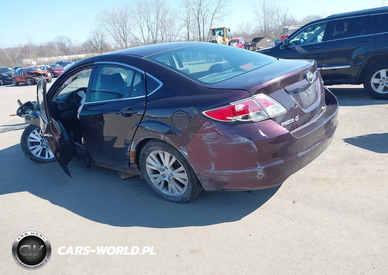 2010 Mazda Mazda6 I Touring VIN:1YVHZ8CH6A5M47956 - 3