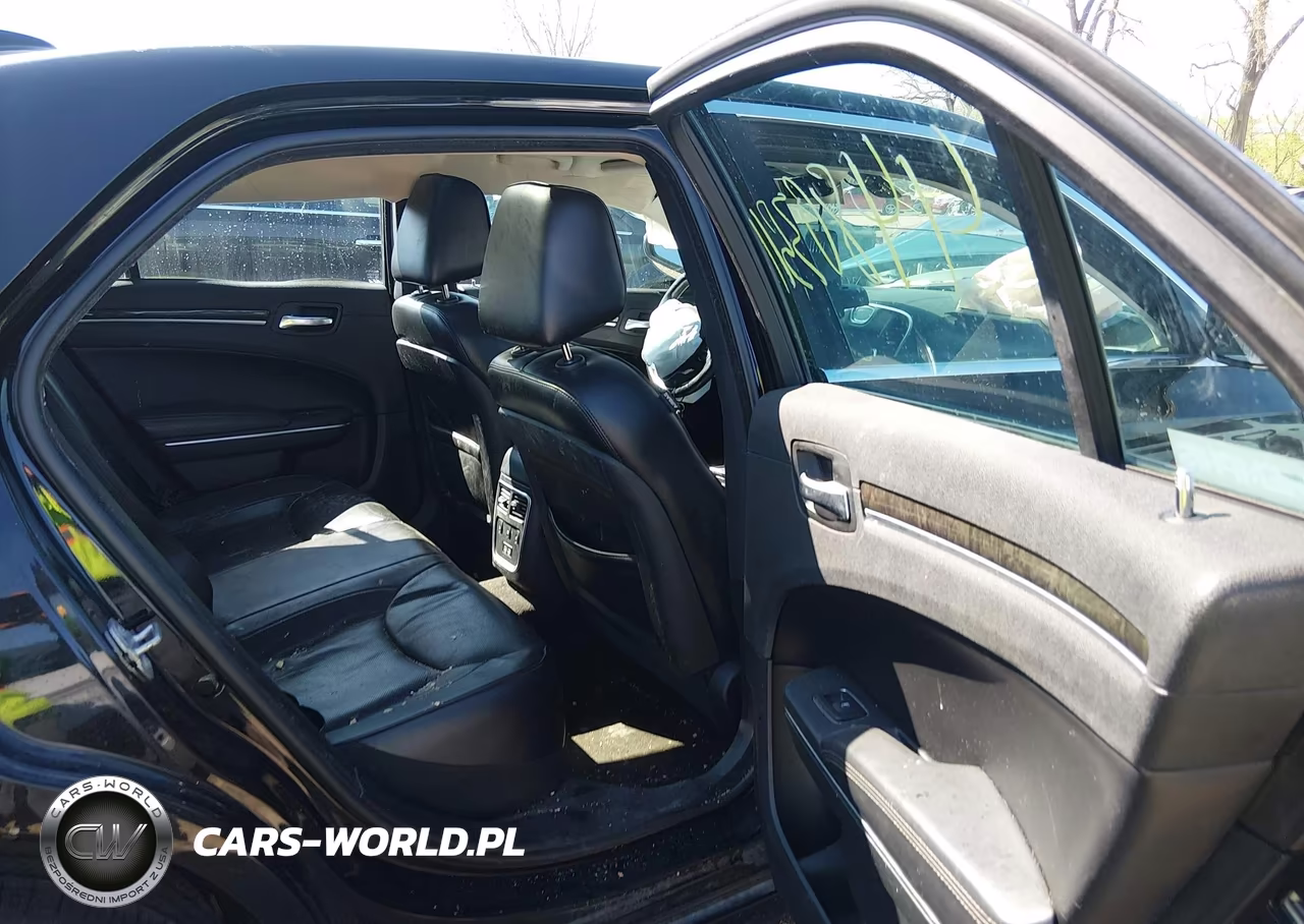 2016 Chrysler 300C Awd VIN:2C3CCAKG9GH220509 - 8