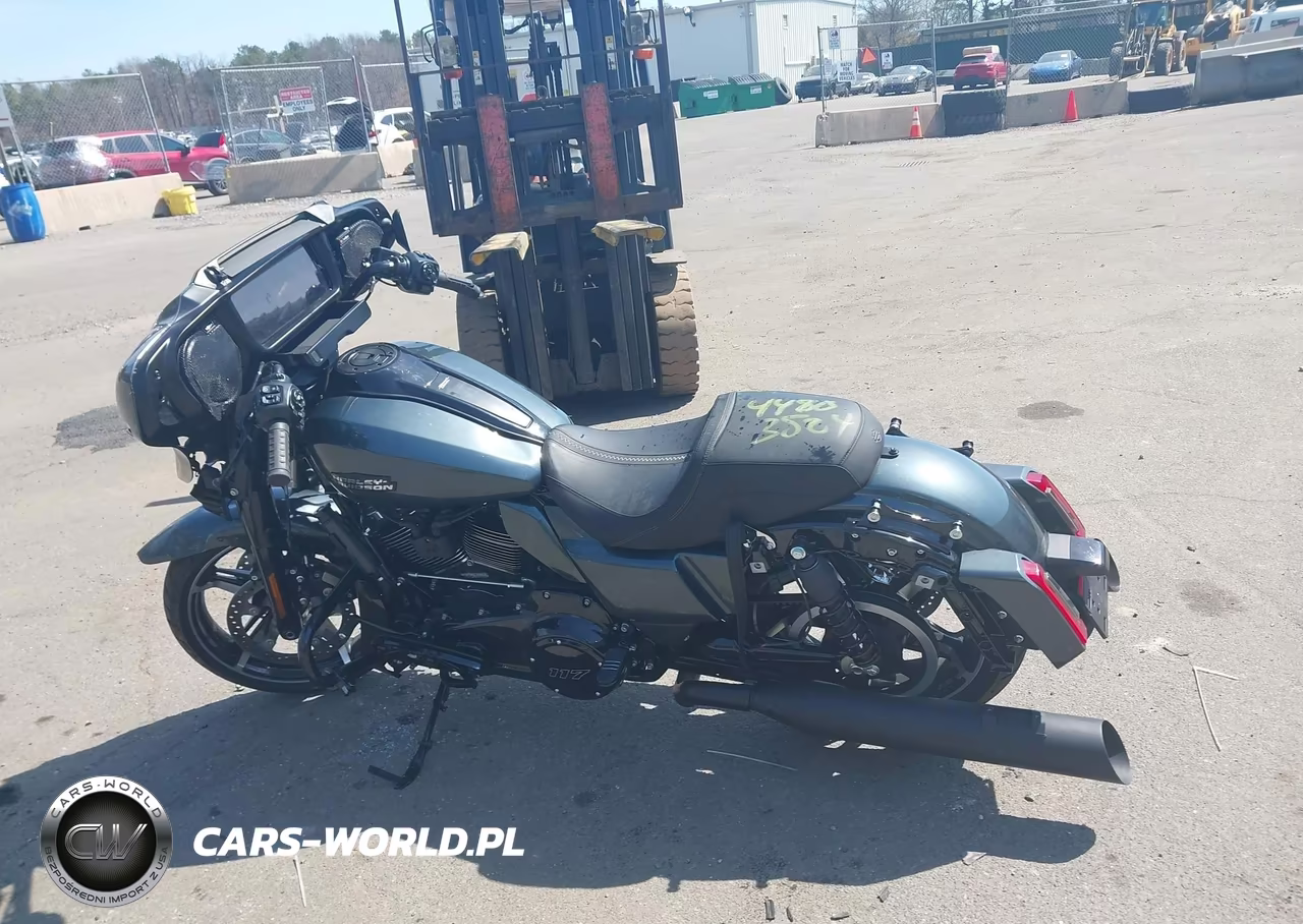 2025 Harley-Davidson Flhx VIN:1HD1KB713SB613101 - 12