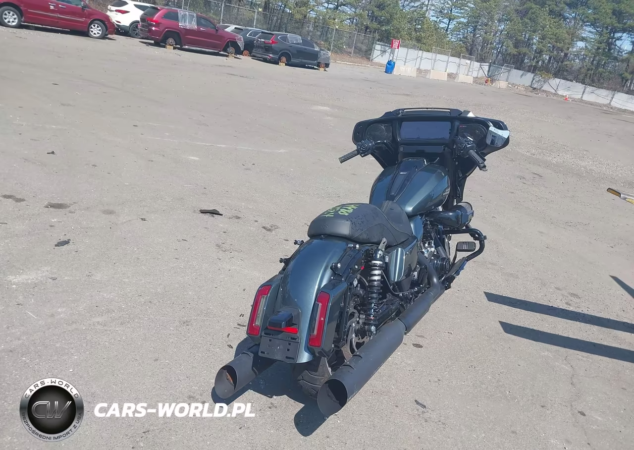 2025 Harley-Davidson Flhx VIN:1HD1KB713SB613101 - 4