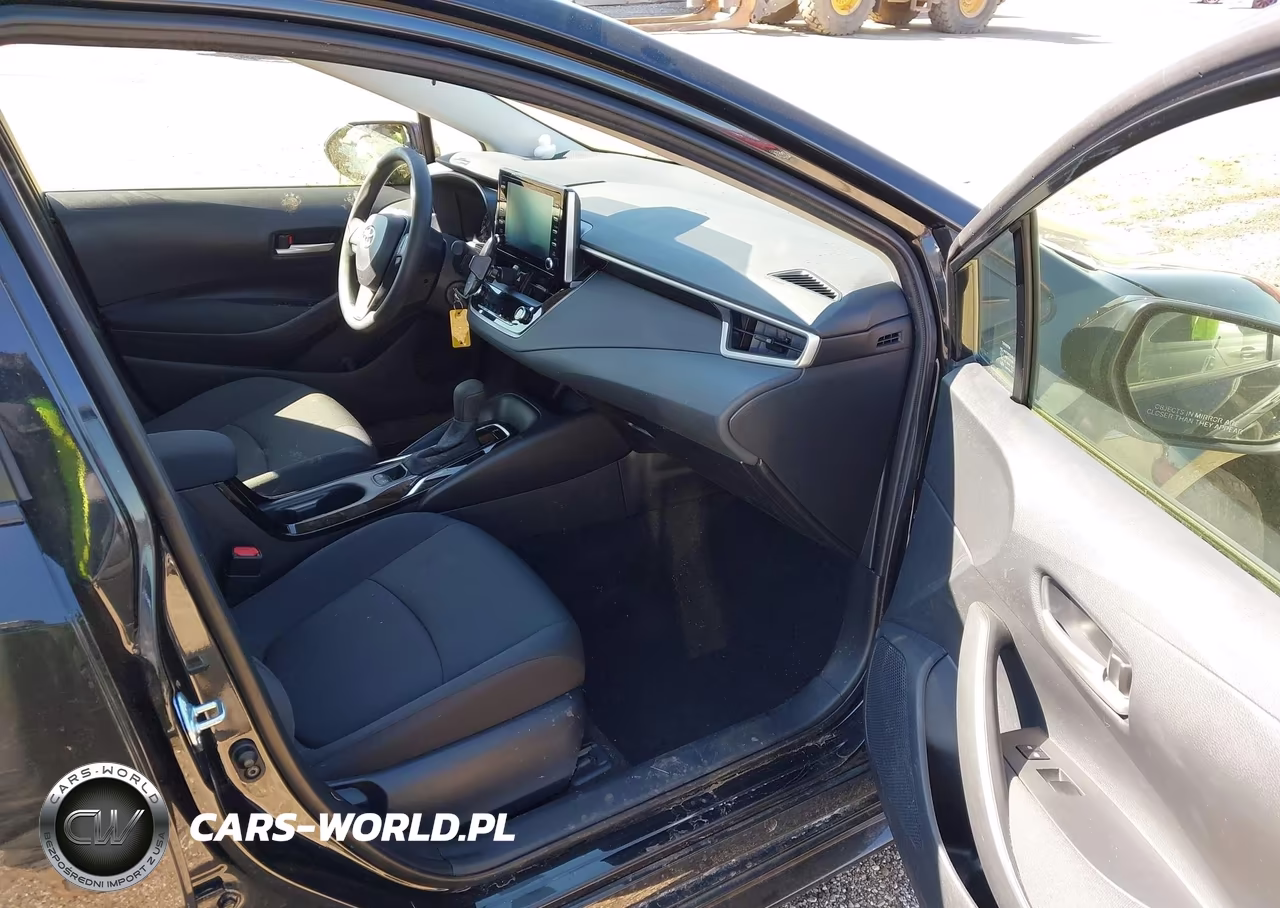 2020 Toyota Corolla Le VIN:JTDEPRAE8LJ107053 - 5