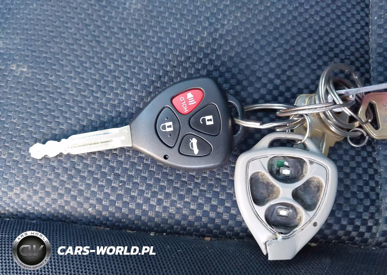 2006 Scion Tc VIN:JTKDE177360088815 - 11