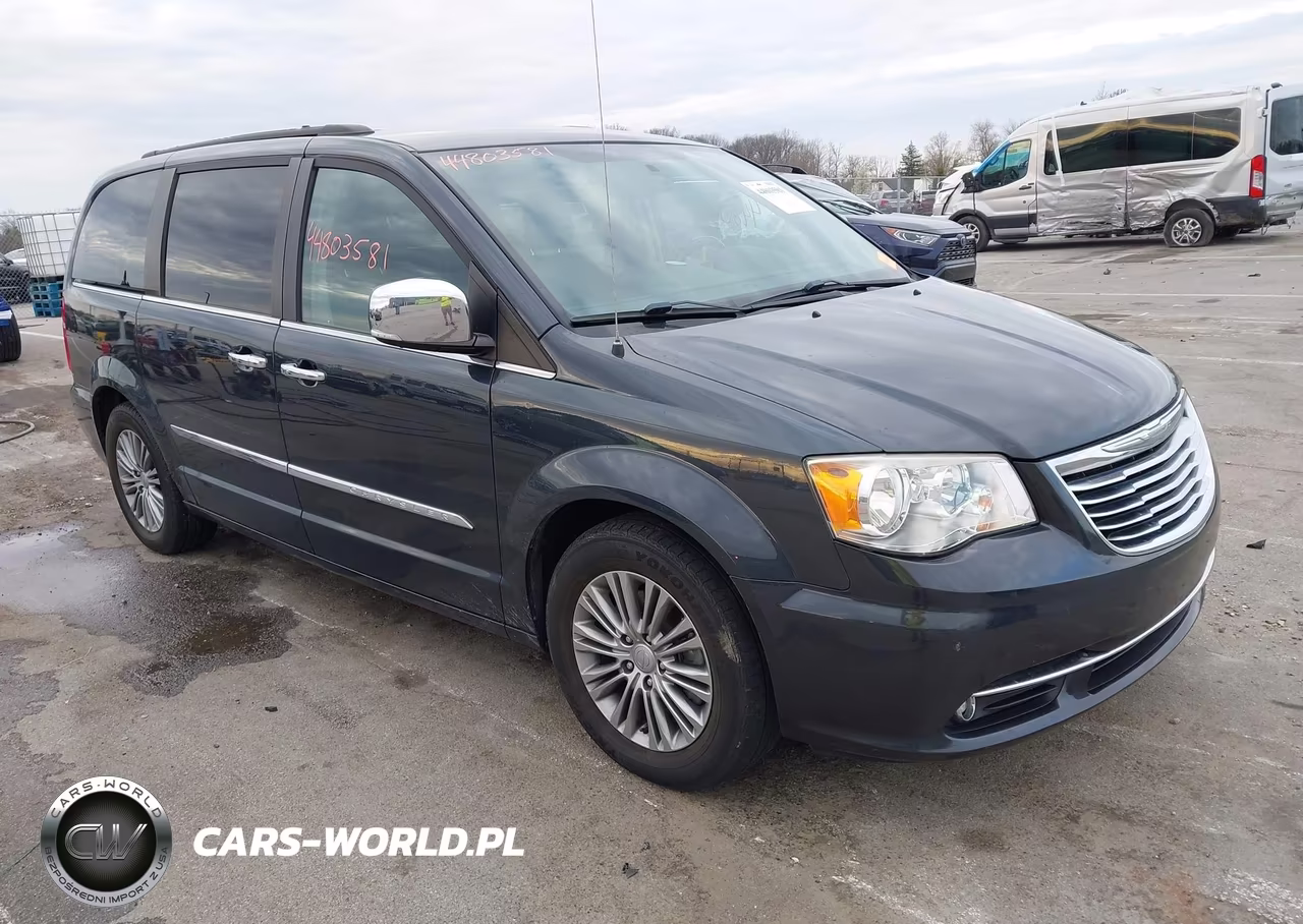 2014 Chrysler Town & Country Touring-L – zdjęcie 1 z 11
