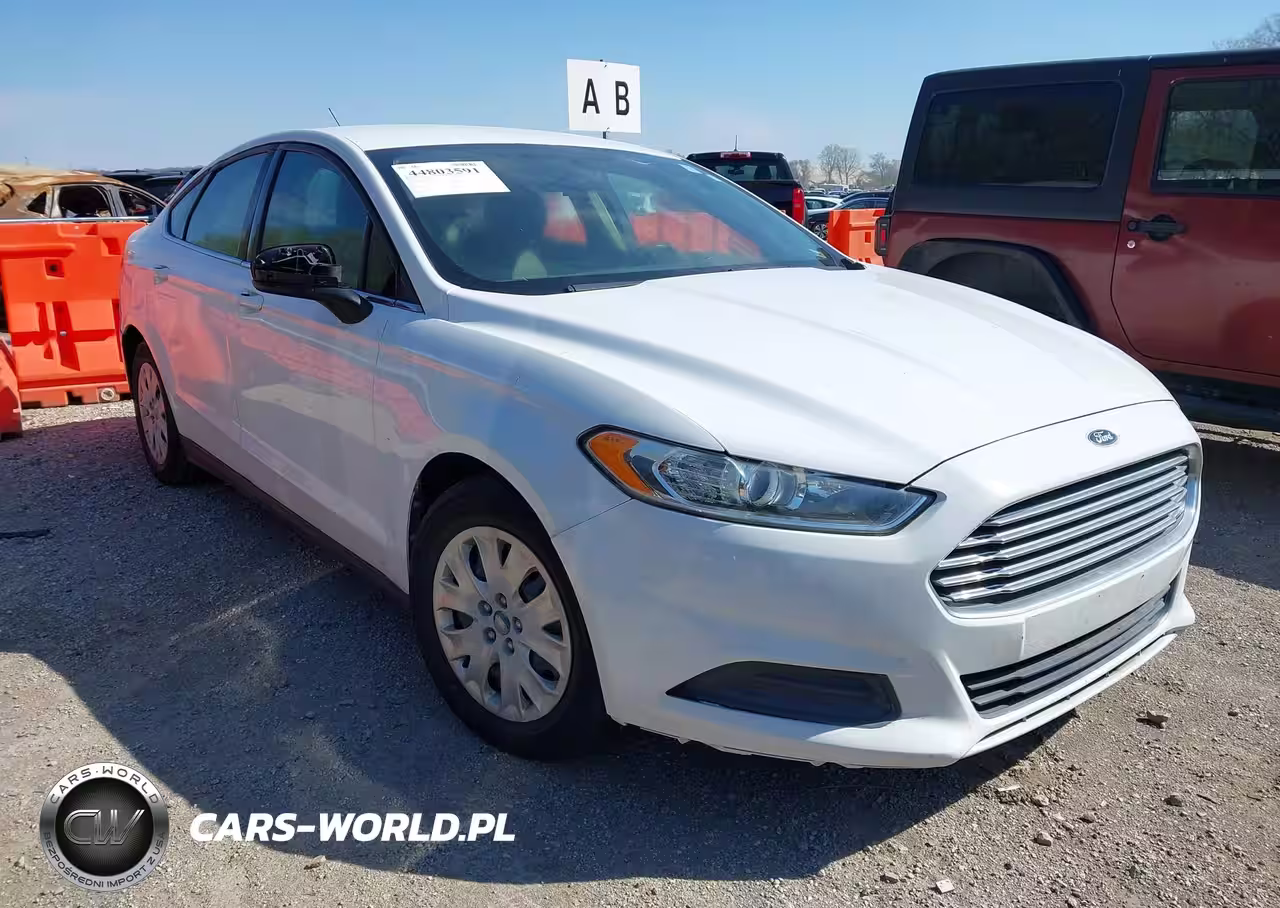 2013 Ford Fusion S
