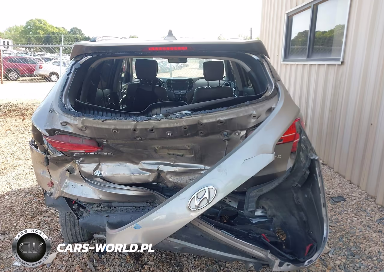 2014 Hyundai Santa Fe Sport 2.4L VIN:5XYZU3LB0EG210951 - 16