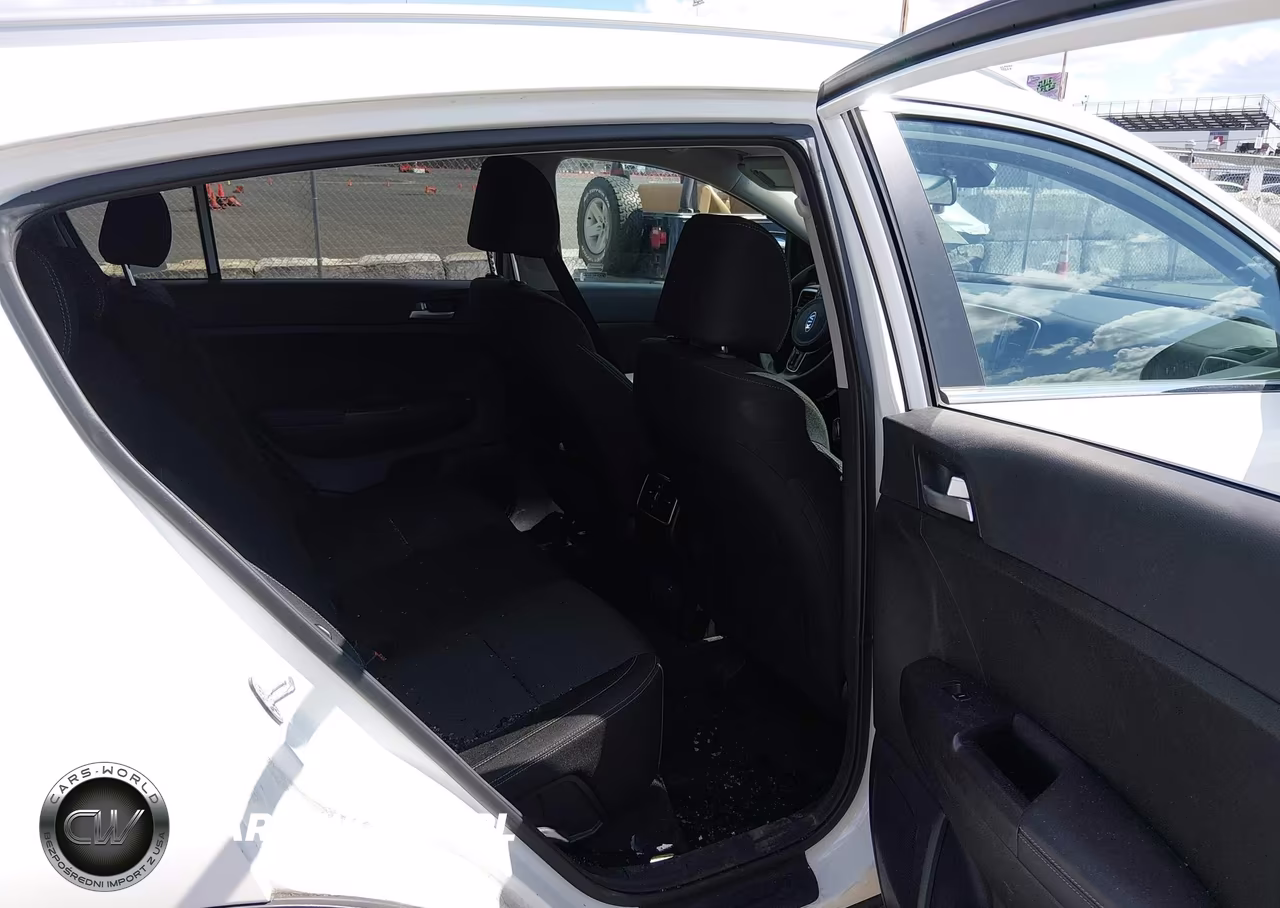 2019 Kia Sportage Lx VIN:KNDPMCAC1K7492190 - 8