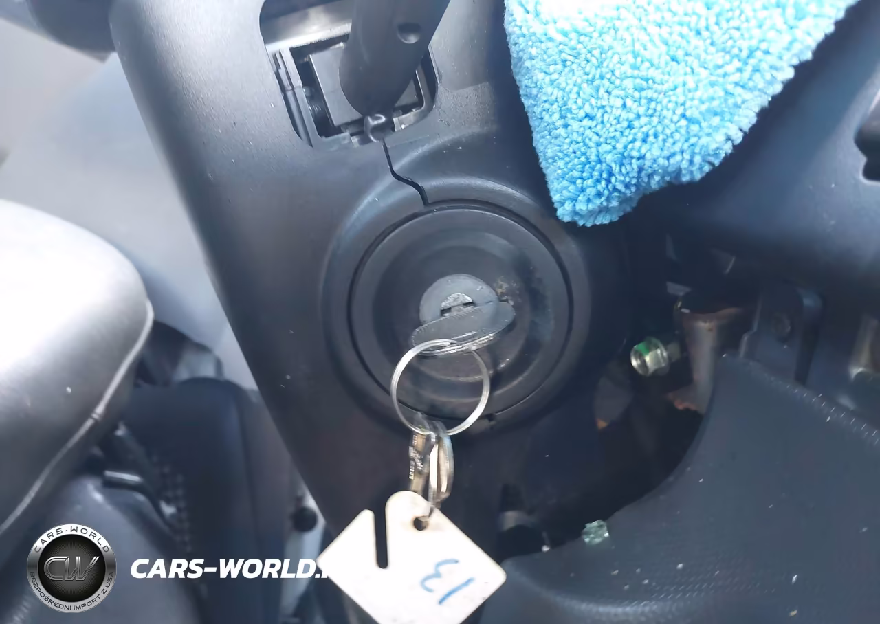 2024 Isuzu Npr VIN:54DB4W1D8RS210375 - 10
