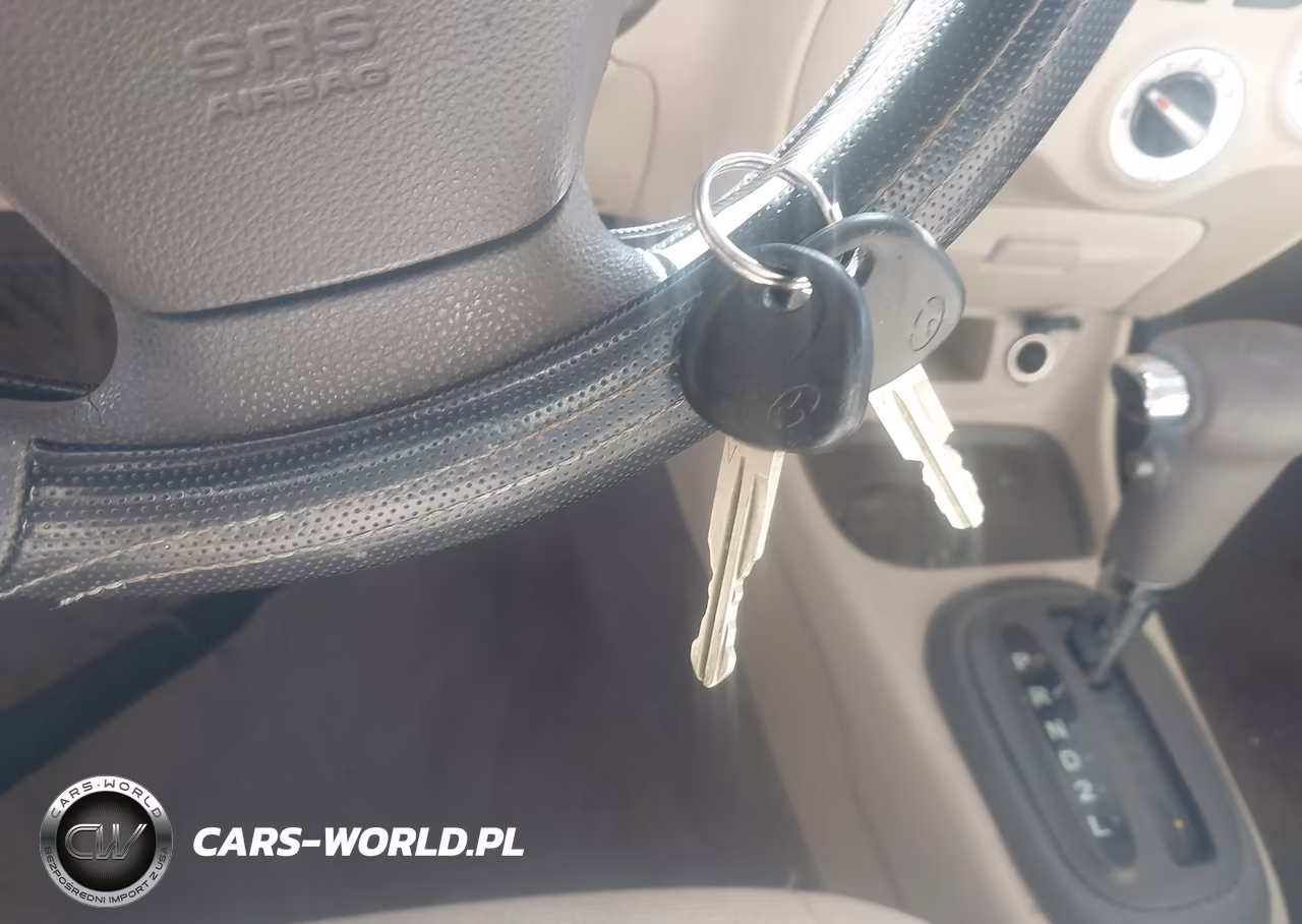 2009 Hyundai Accent Gls VIN:KMHCN46C69U371477 - 11