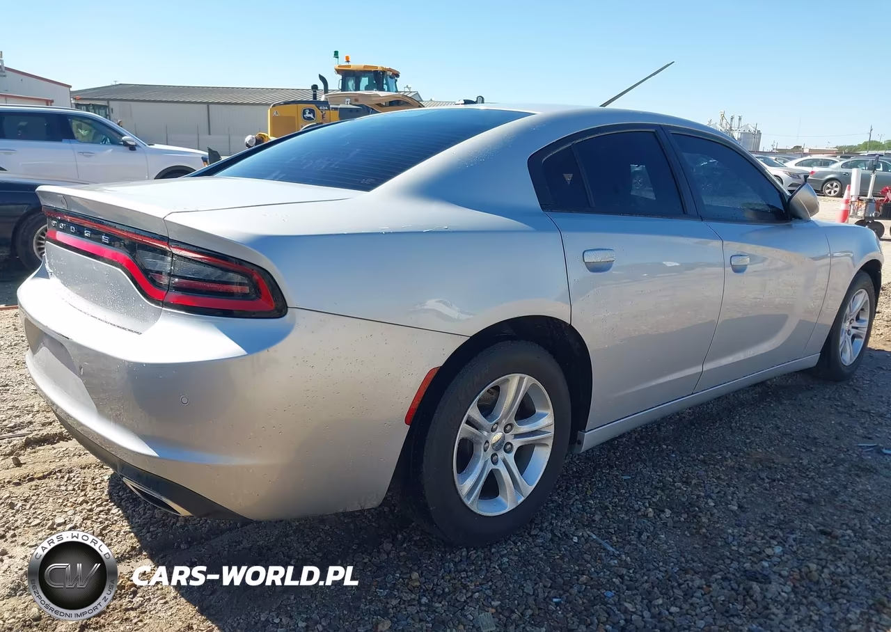 2020 Dodge Charger Sxt Rwd VIN:2C3CDXBG2LH119435 - 4