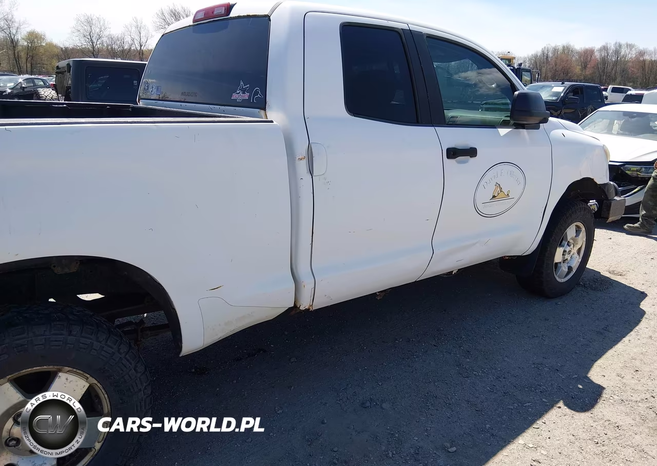 2008 Toyota Tundra Base 5.7L V8 VIN:5TFBV54148X058786 - 19