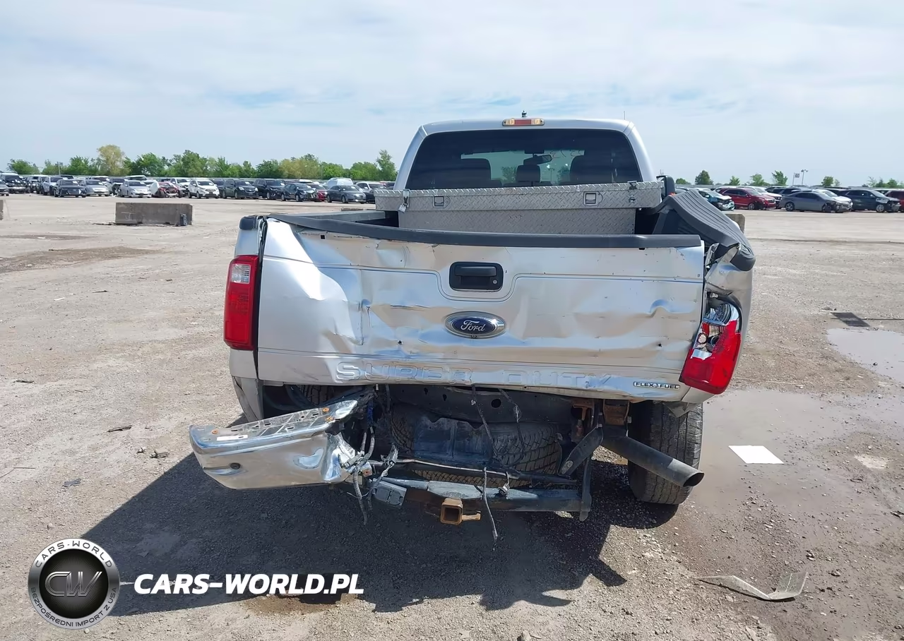 2015 Ford F-250 Xlt VIN:1FT7X2B64FEB78108 - 16