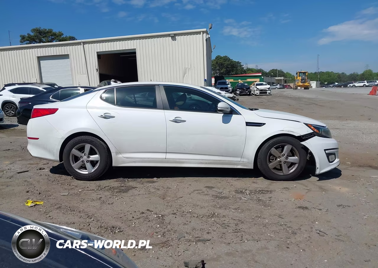 2015 Kia Optima Lx VIN:5XXGM4A72FG462279 - 13