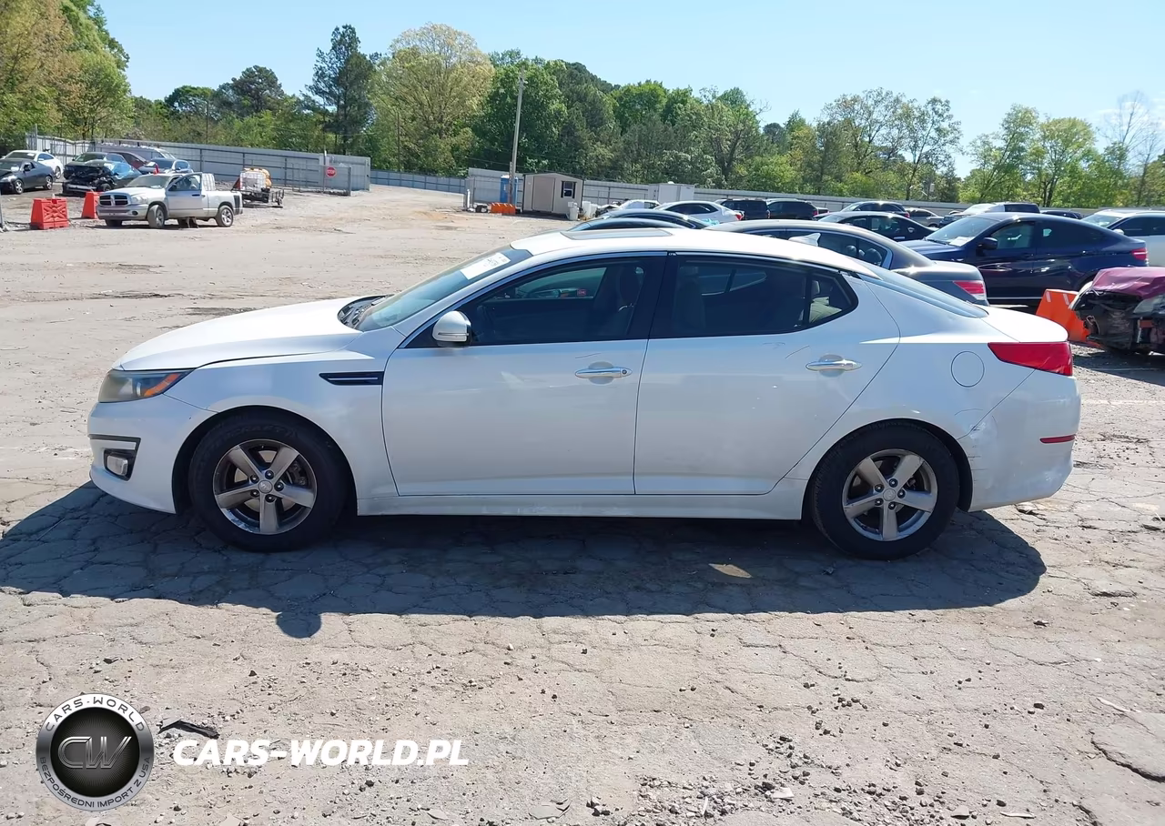 2015 Kia Optima Lx VIN:5XXGM4A72FG462279 - 14