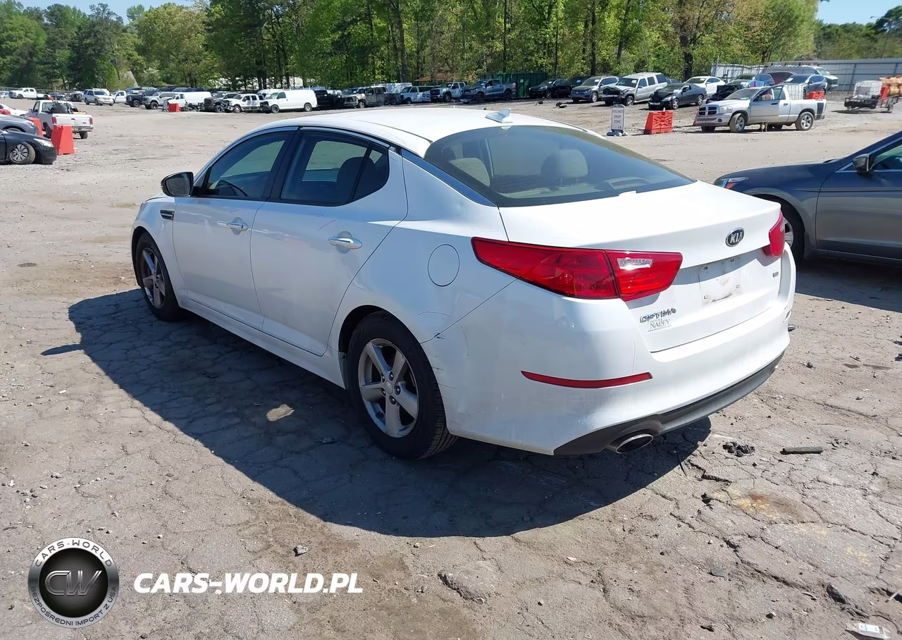 2015 Kia Optima Lx VIN:5XXGM4A72FG462279 - 3