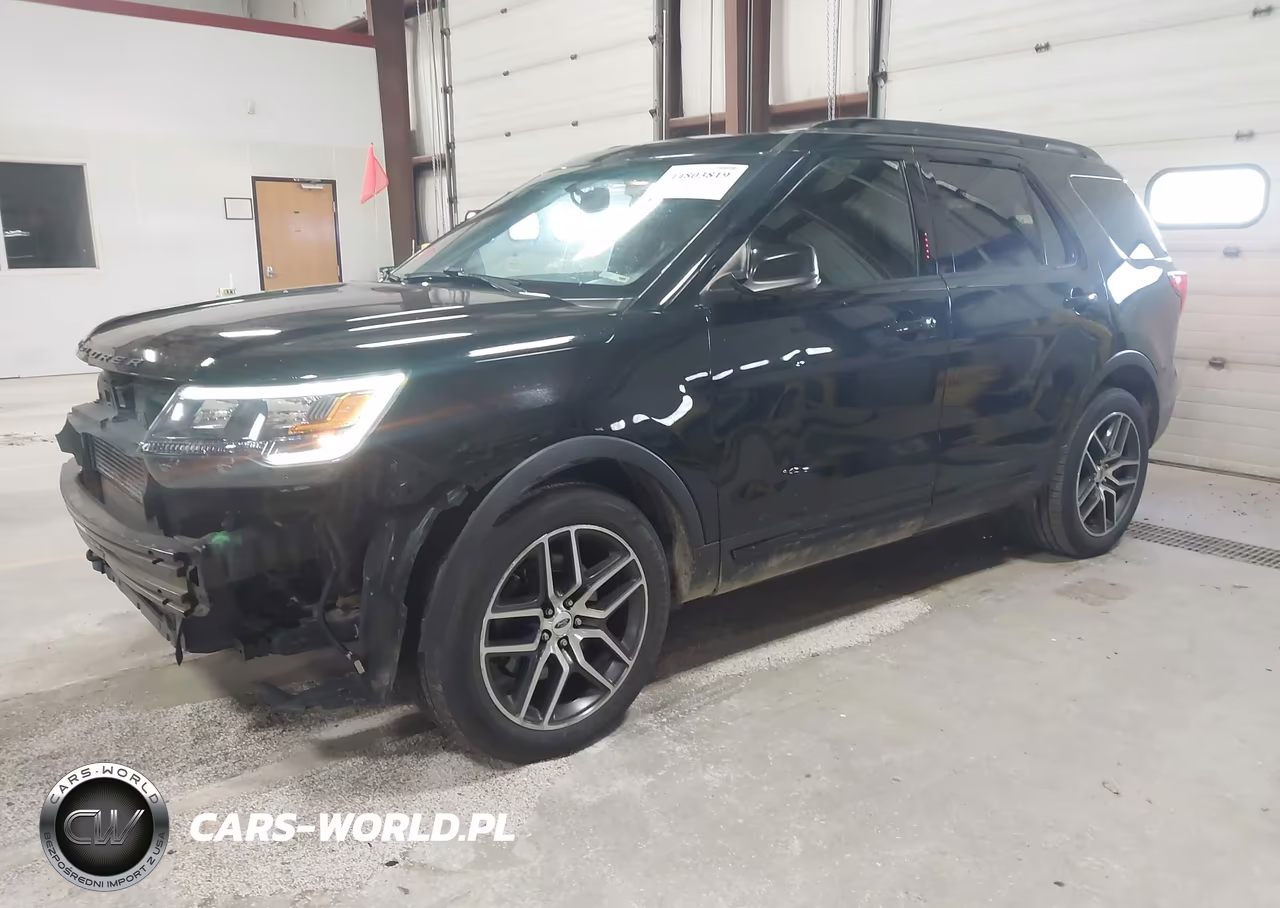 2017 Ford Explorer Sport VIN:1FM5K8GT7HGD66289 - 2