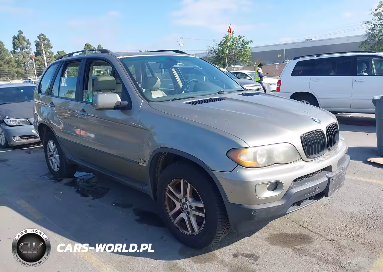 2004 BMW X5 3.0I
