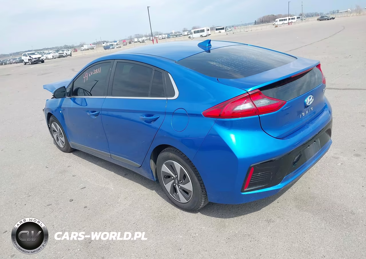 2018 Hyundai Ioniq Hybrid Sel VIN:KMHC75LC4JU103018 - 3