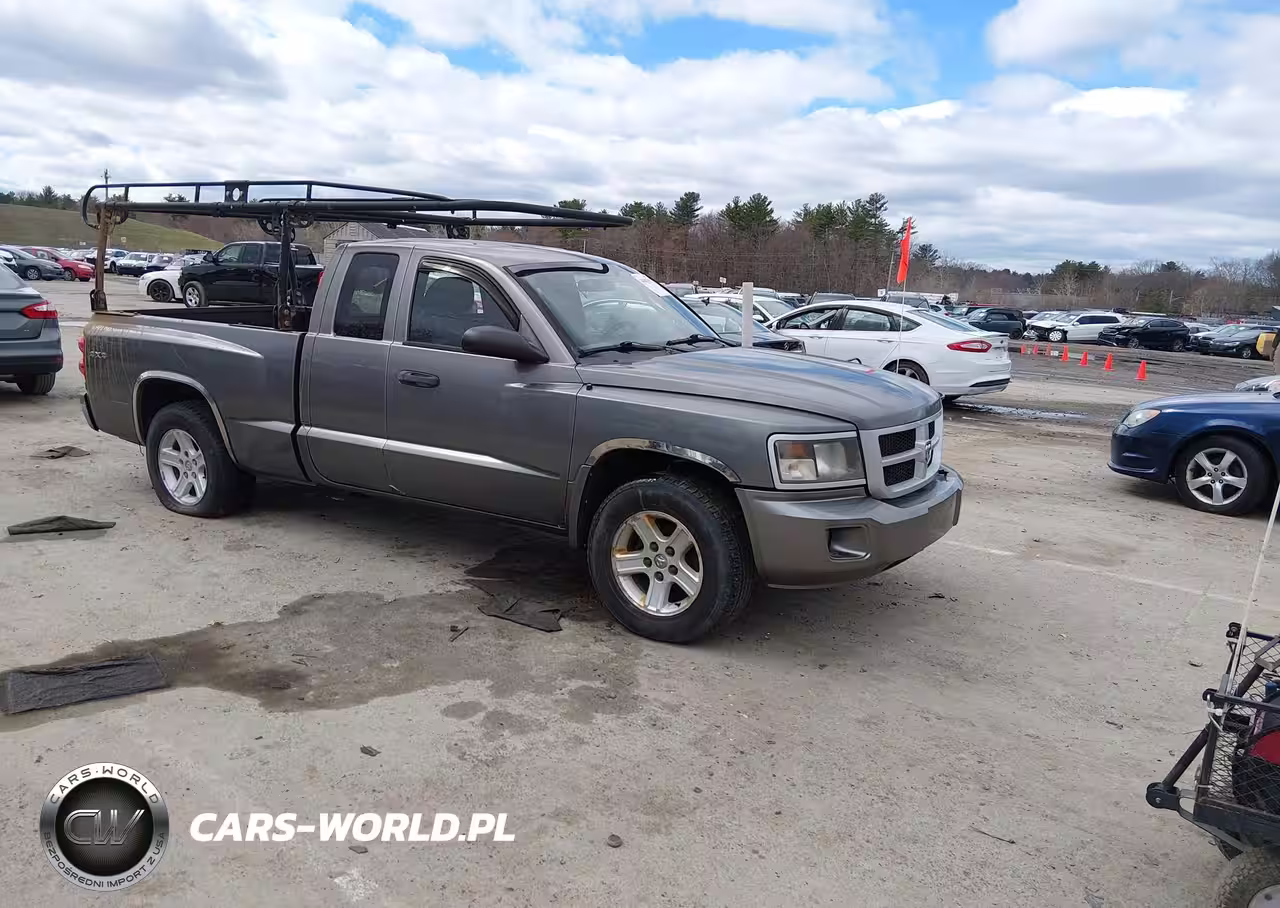 2011 Ram Dakota Bighorn-Lonestar