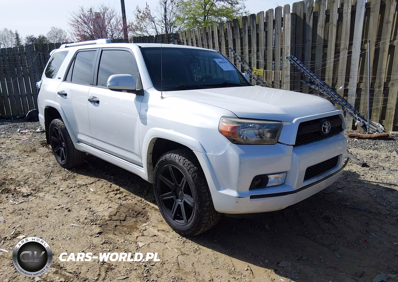 2013 Toyota 4Runner Sr5