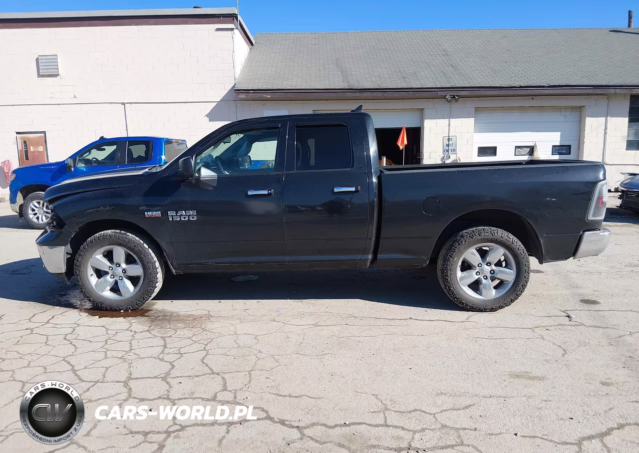 2015 Ram 1500 Big Horn VIN:1C6RR7GT0FS720005 - 15