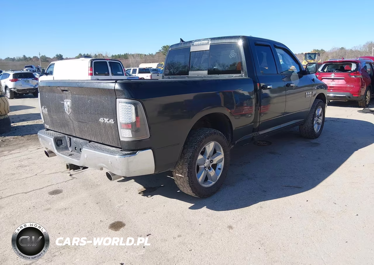 2015 Ram 1500 Big Horn VIN:1C6RR7GT0FS720005 - 4