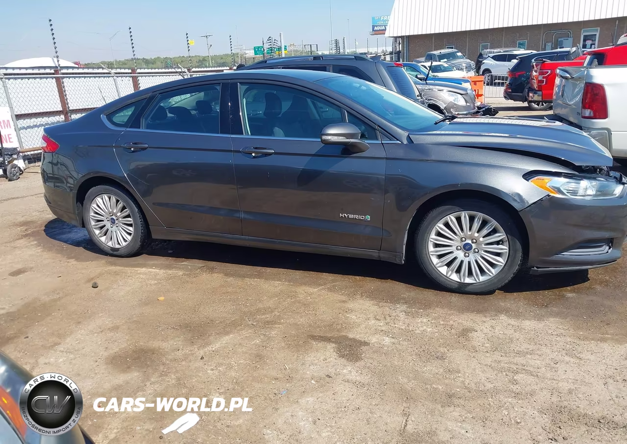 2016 Ford Fusion Hybrid Se VIN:3FA6P0LUXGR318552 - 13