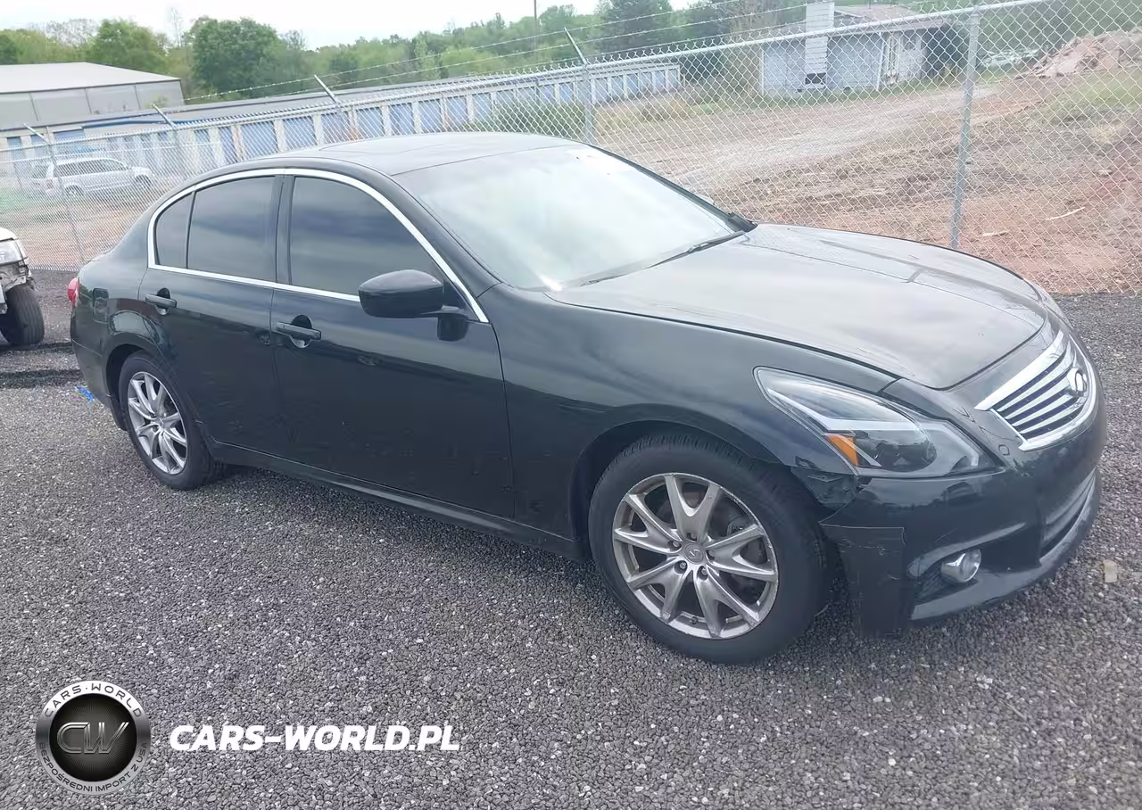 2012 Infiniti G37X