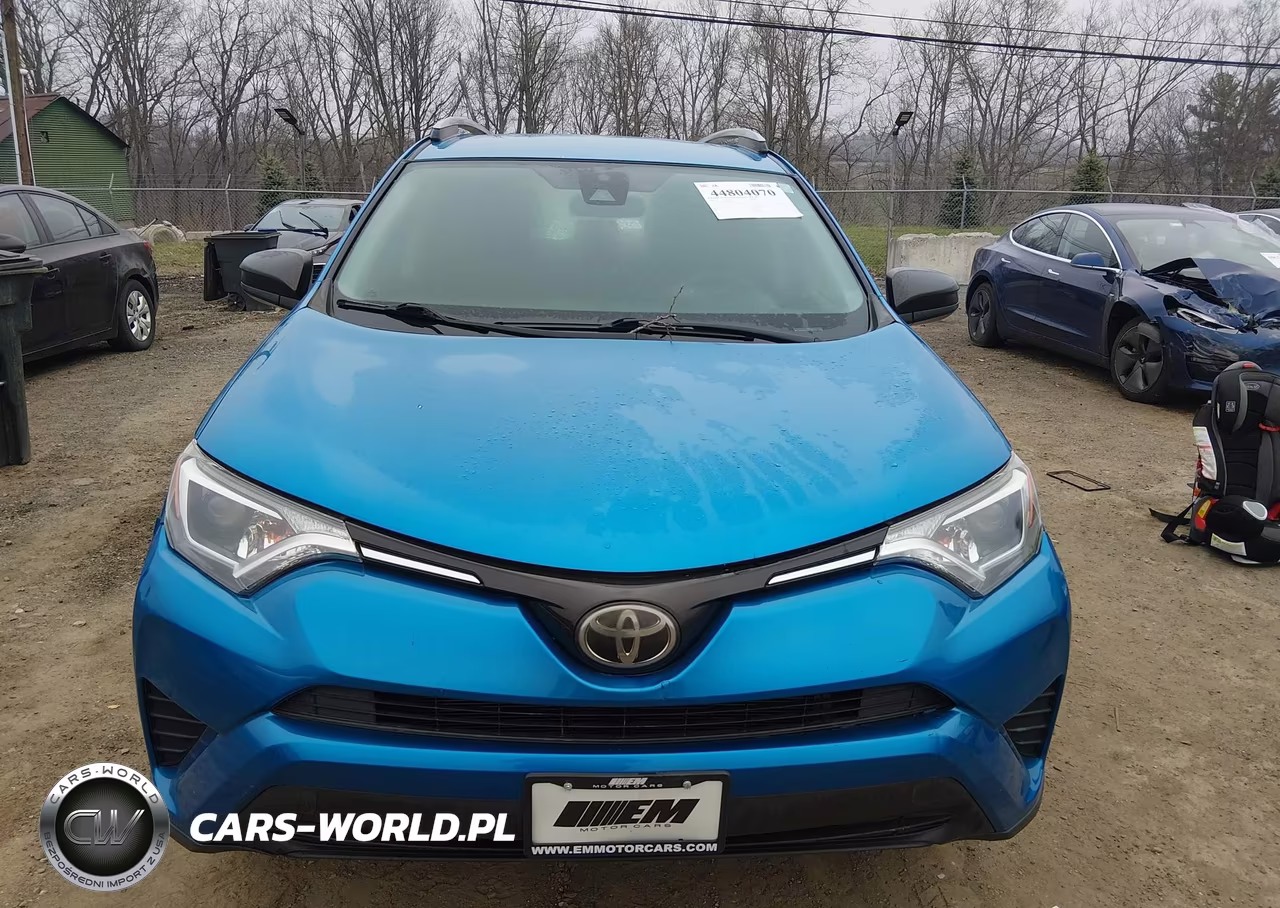 2017 Toyota Rav4 Le VIN:JTMBFREV2HJ136491 - 12