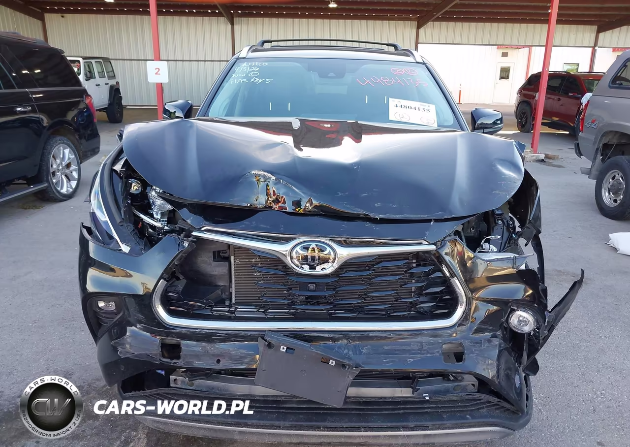 2023 Toyota Highlander Platinum VIN:5TDKDRAH0PS042469 - 6