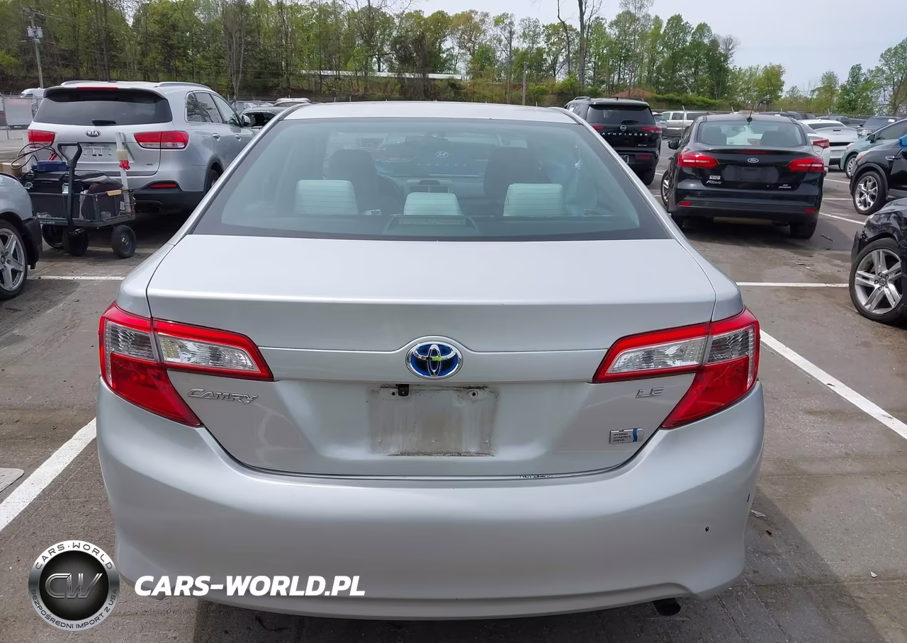 2014 Toyota Camry Hybrid Le VIN:4T1BD1FK3EU107762 - 16