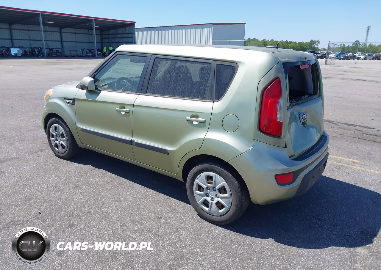 2013 Kia Soul VIN:KNDJT2A54D7522354 - 3