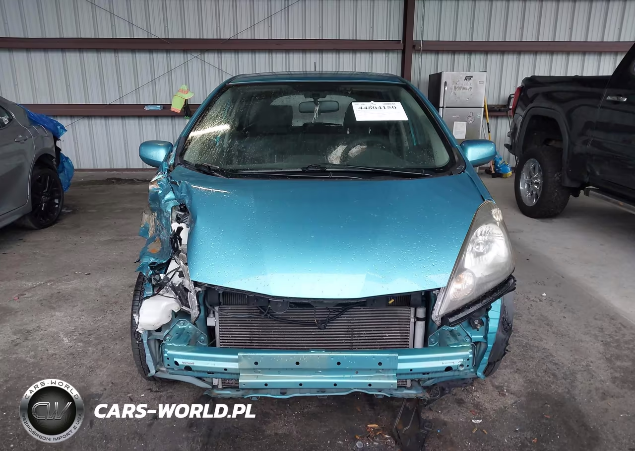 2012 Honda Fit VIN:JHMGE8H33CC003828 - 11