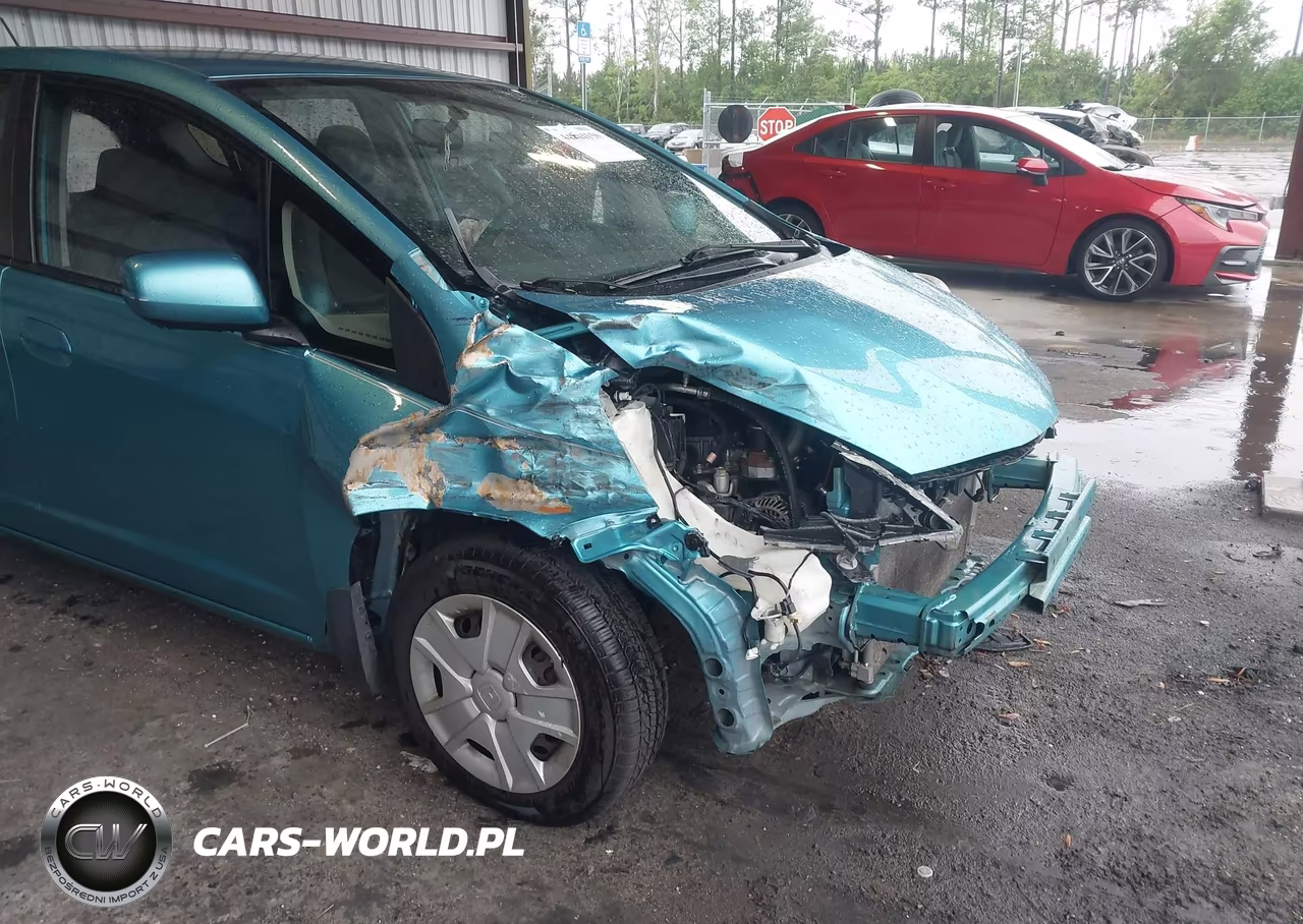 2012 Honda Fit VIN:JHMGE8H33CC003828 - 6
