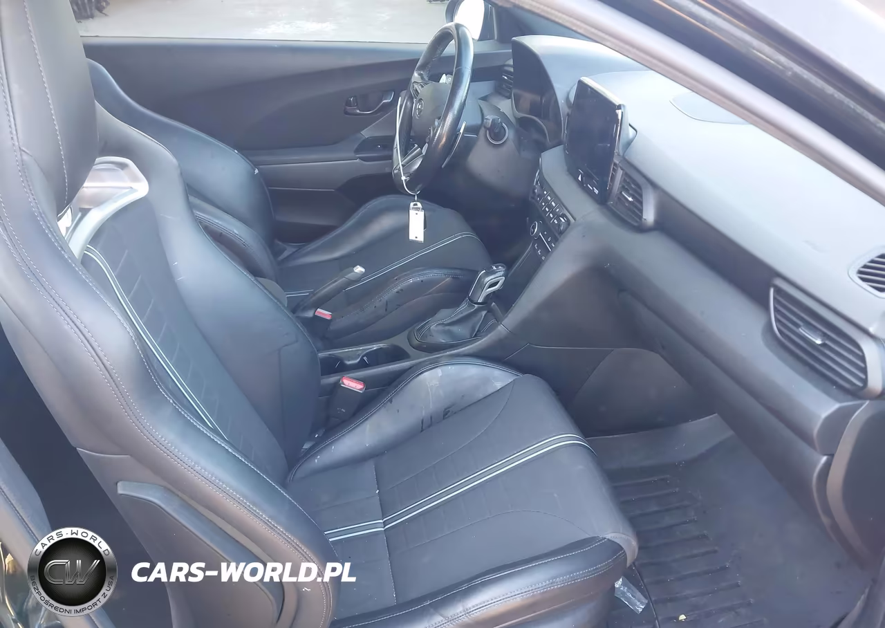 2021 Hyundai Veloster N VIN:KMHT36AH2MU008803 - 5