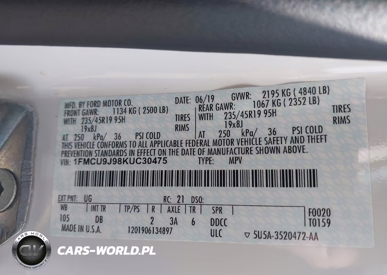 2019 Ford Escape Titanium VIN:1FMCU9J98KUC30475 - 9