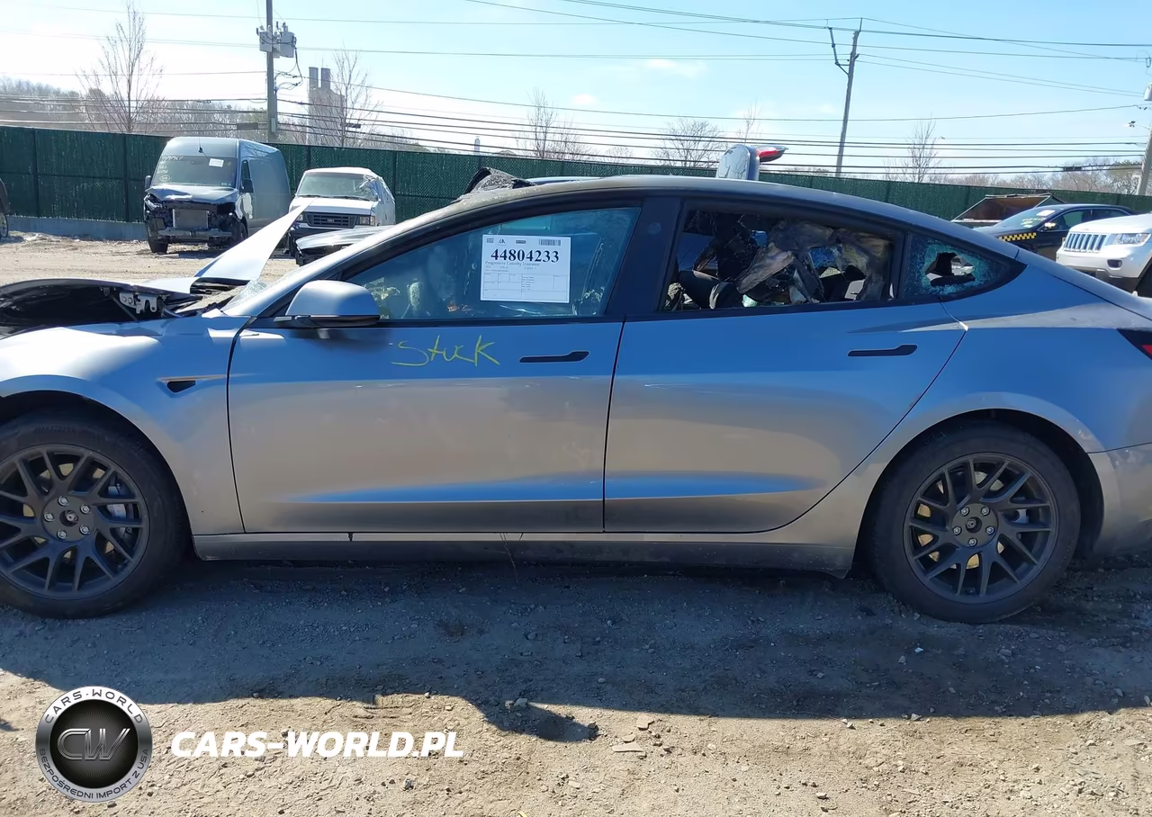 2025 Tesla Model 3 Long Range All-Wheel Drive VIN:5YJ3E1EB6SF993846 - 13