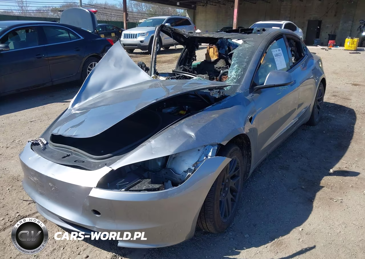 2025 Tesla Model 3 Long Range All-Wheel Drive VIN:5YJ3E1EB6SF993846 - 6
