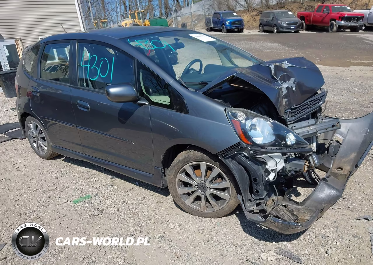 2013 Honda Fit Sport