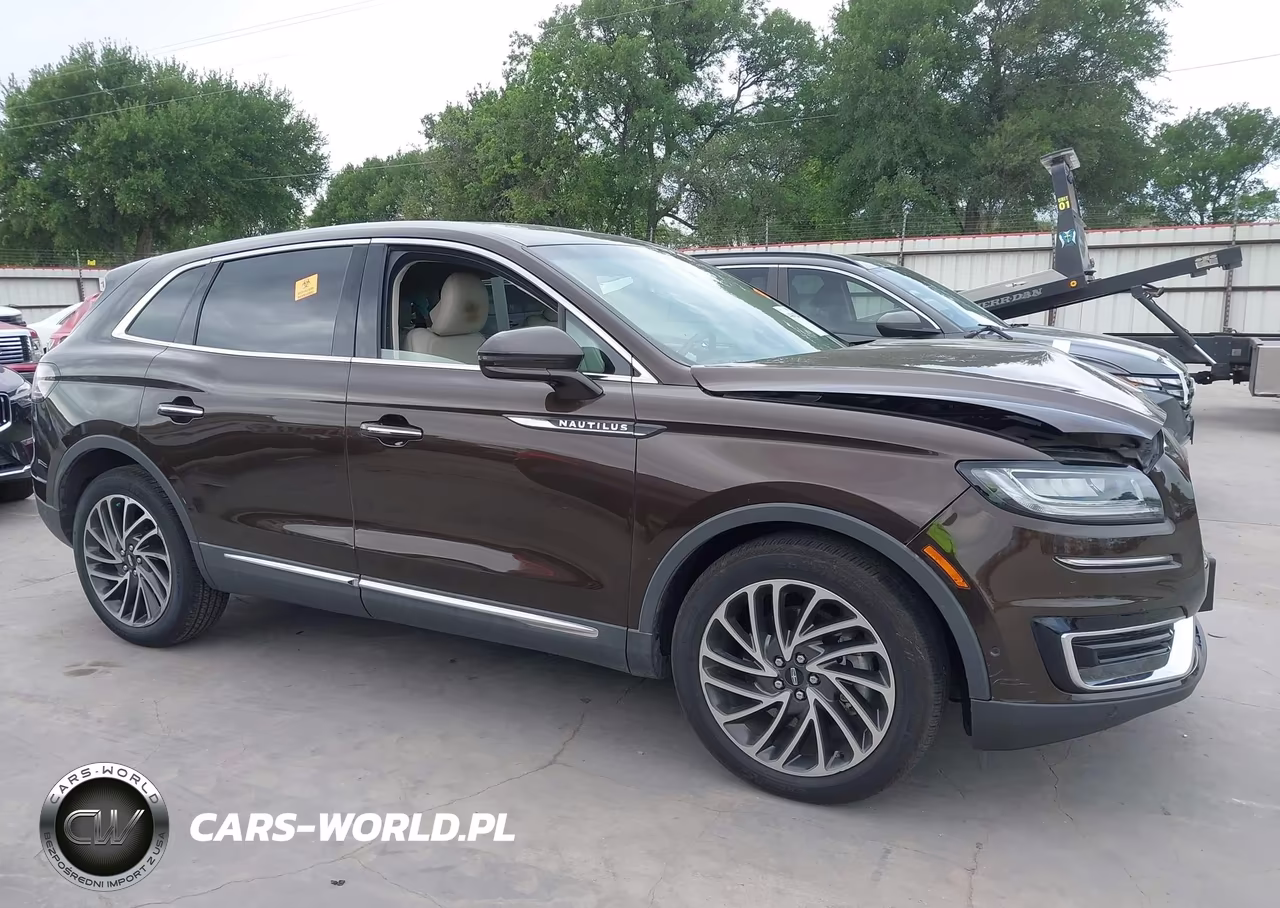 2019 Lincoln Nautilus Reserve VIN:2LMPJ6L9XKBL23126 - 12