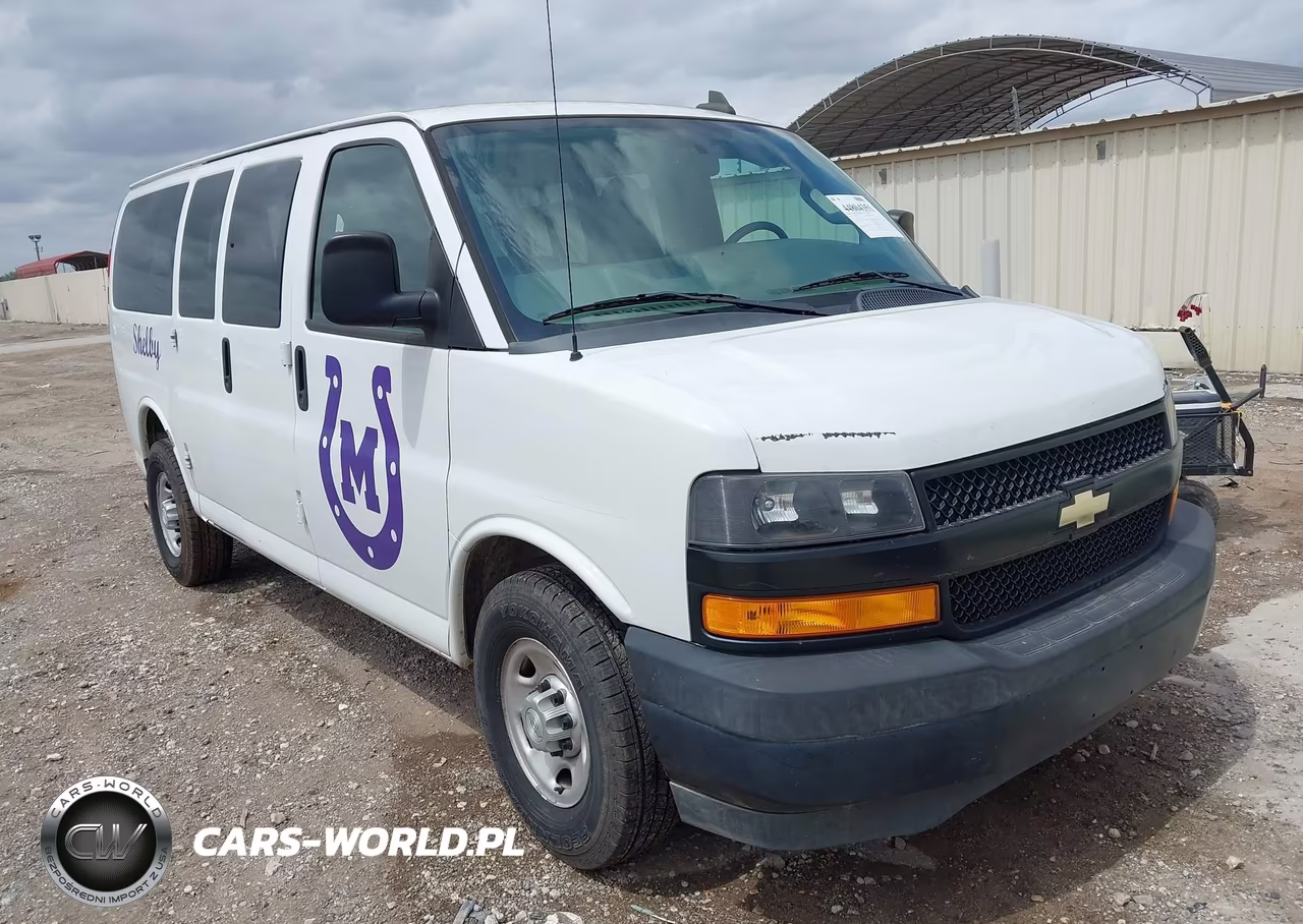 2018 Chevrolet Express 2500 Ls